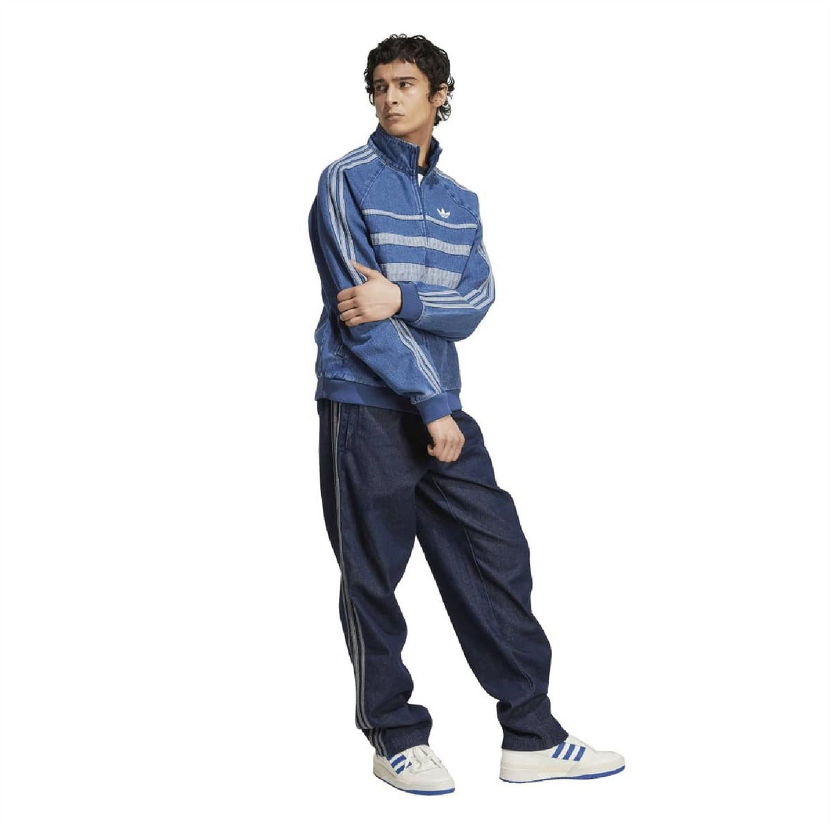 adidas Originals Adicolor high neck raglan sleeve athletic top, casual tracksuit top with sporty design and color-block details