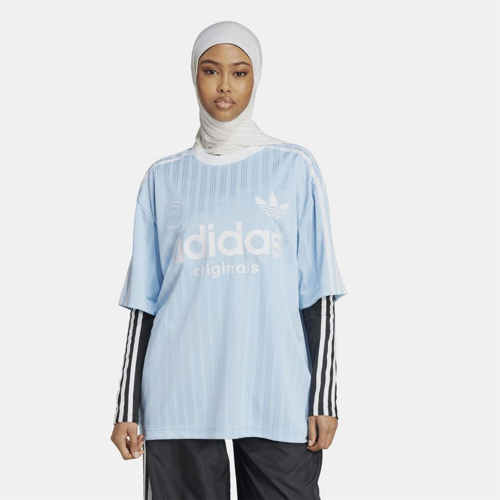 adidas Originals T-shirt in black with classic logo print, shown on a hanger, casual tops for everyday wear